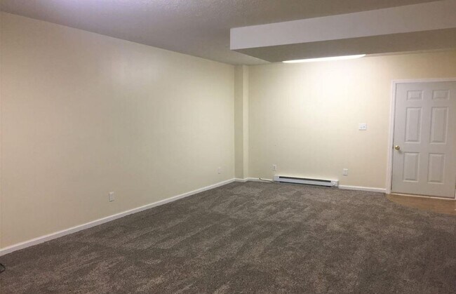 Photo - 302 Pierpont Heights