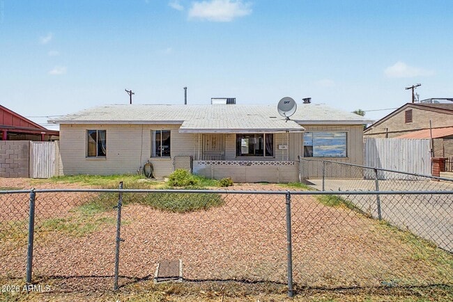 Photo - 5828 N 63rd Dr