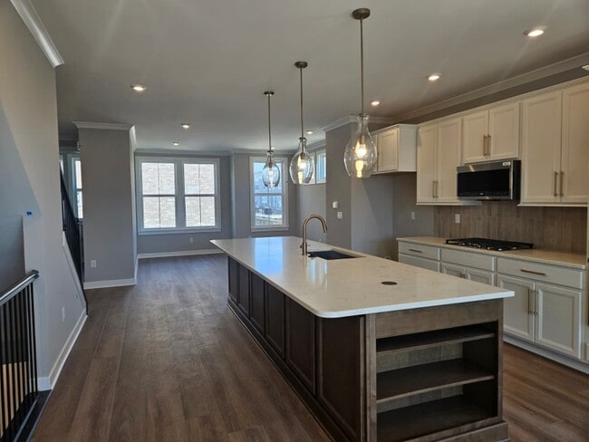 Photo - 7442 weathrington Ln