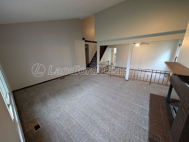 Photo - Spacious Townhome with Vaulted Ceilings, Fireplace & Garage