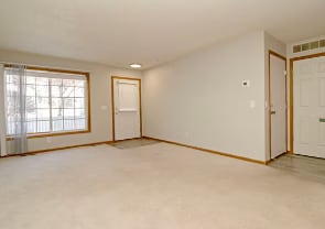 Photo - 8598 Quarry Ridge Ln
