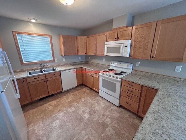 Photo - 545 4th Ave SW Unit 1