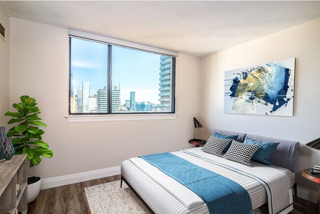 1101 Bay