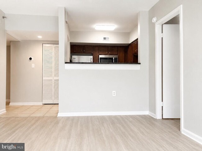 Photo - 1001 N Randolph St Unit 502