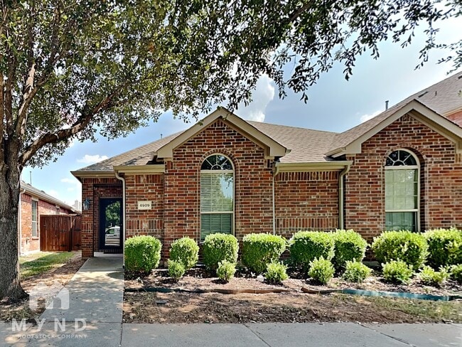 Building Photo - 4909 6 Gun Ln Rental