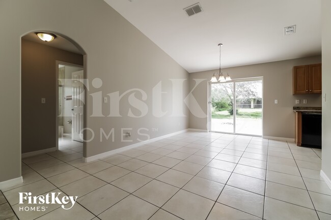 Photo - 2710 22nd St W