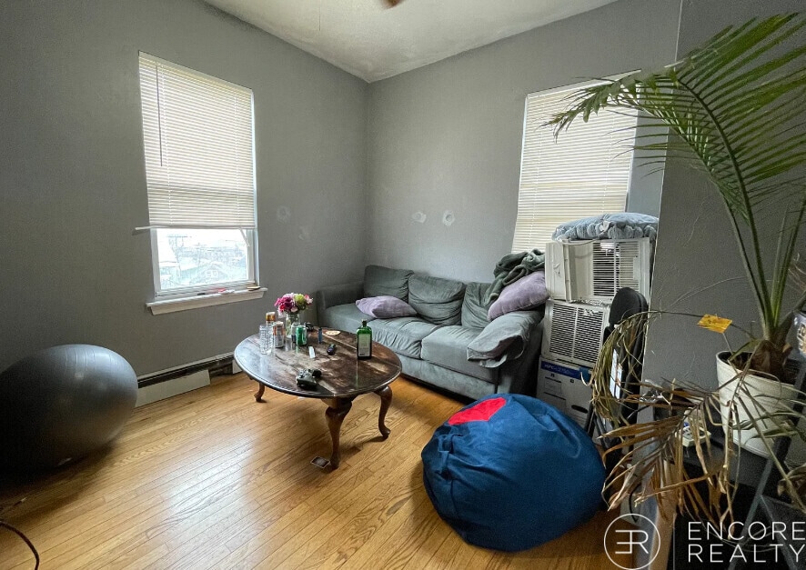 Photo - 8 Eldora St Unit 8 Eldora Street