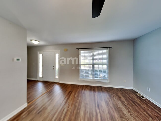 Photo - 2824 Candlewicke Dr