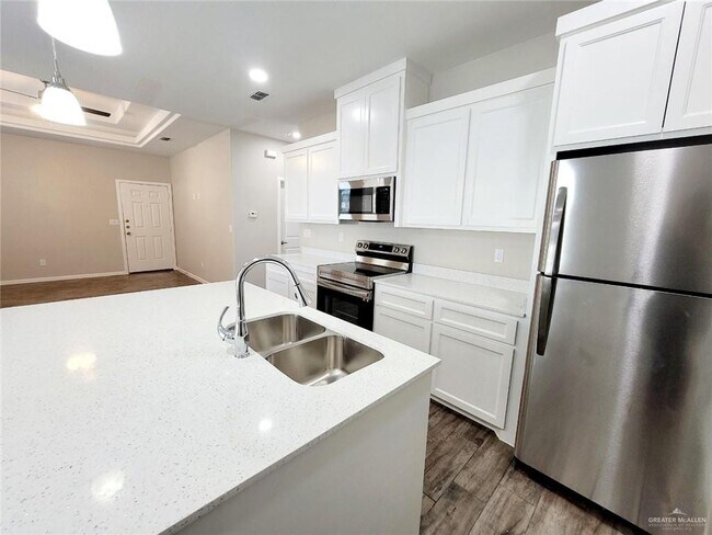 Photo - 14 Petri Dr Unit 1