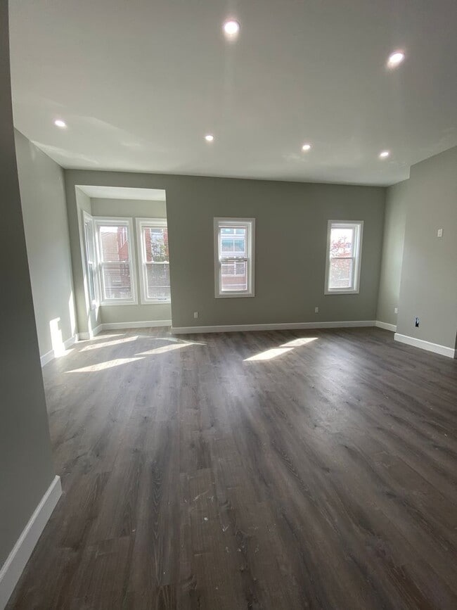 Photo - 121 N. Lake Unit Floor 2