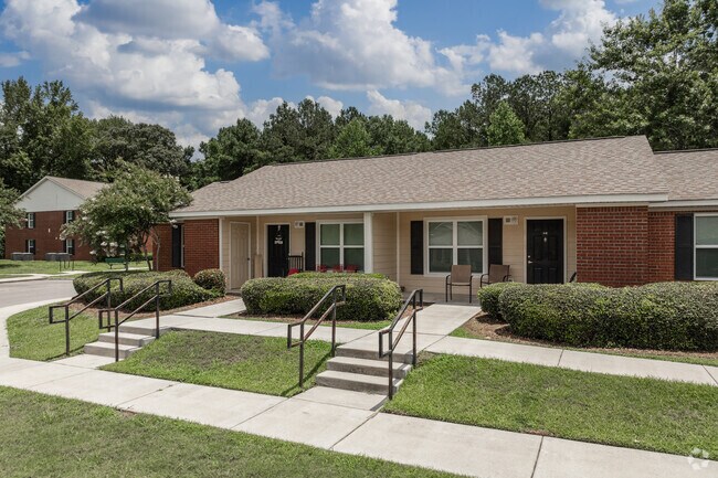 Alternate - River Run Apartments