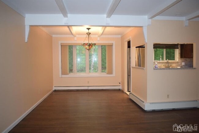 Photo - 13 Pinter Ln