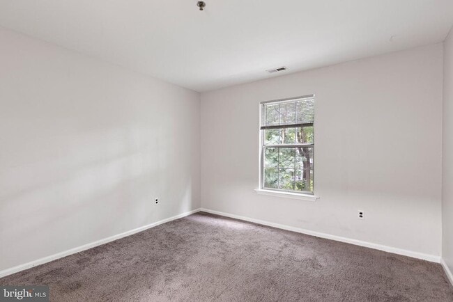Photo - 1024 Willings Way Unit 1024