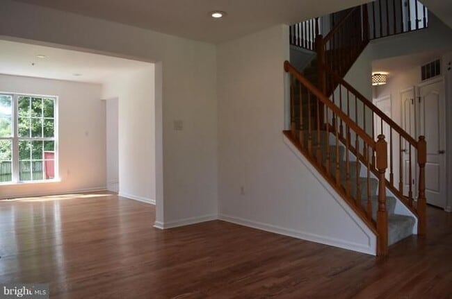 Photo - 7205 Ballantrae Ct