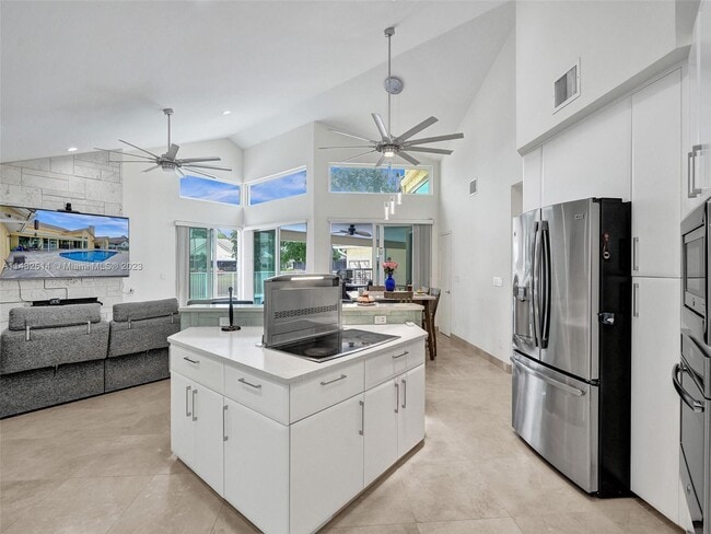 Photo - 4495 Woodfield Blvd