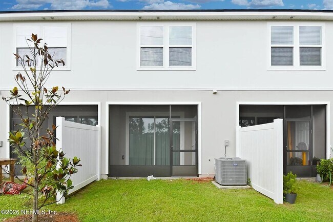 141 Sage Br St