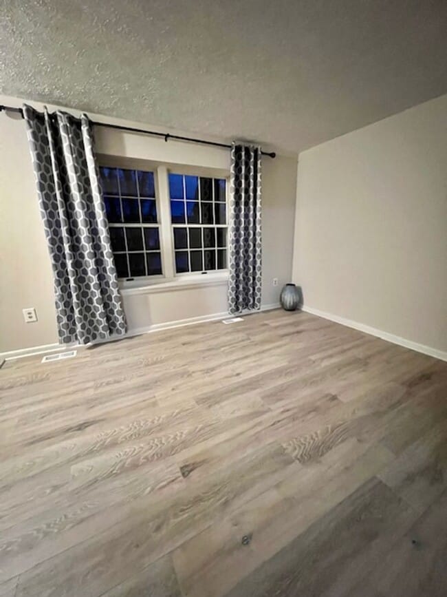 Photo - WELL MAINTAINED END UNIT TOWNHOUSE IN FARMBROOK