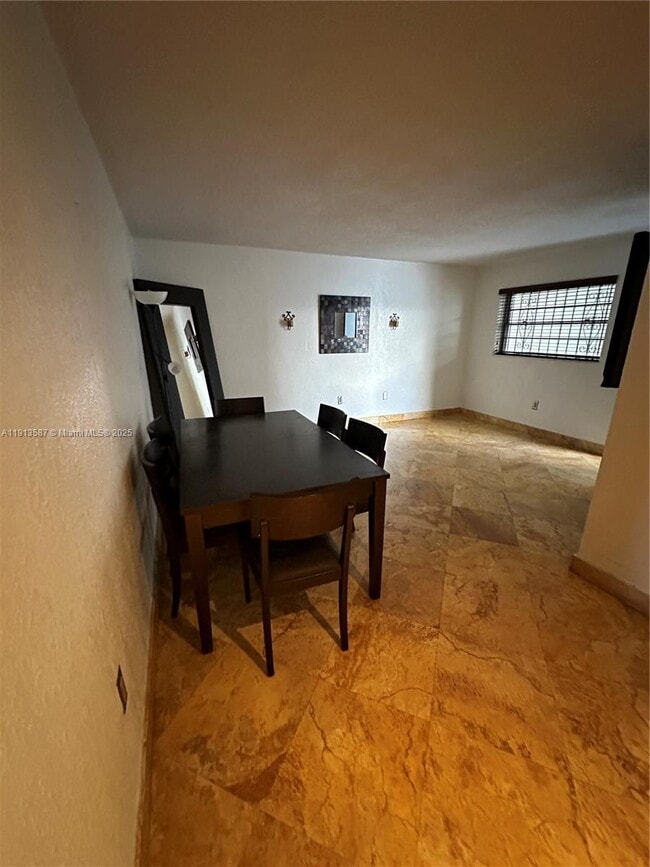 Photo - 2465 SW 18th Ave Unit 3308