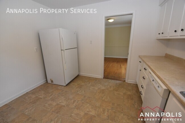 Photo - 708 Harness Creek View Dr