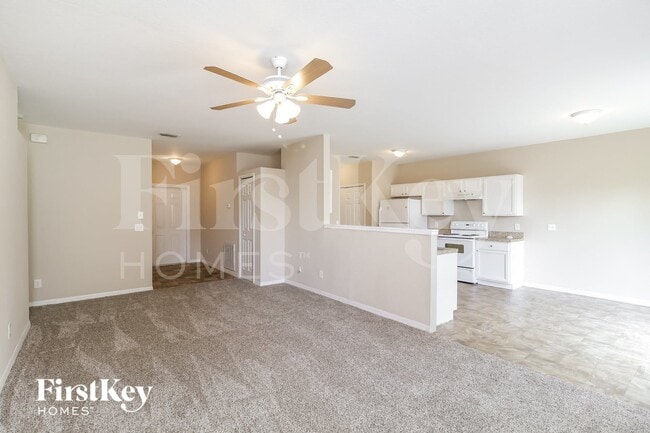 Photo - 2067 N Chamberlain Blvd