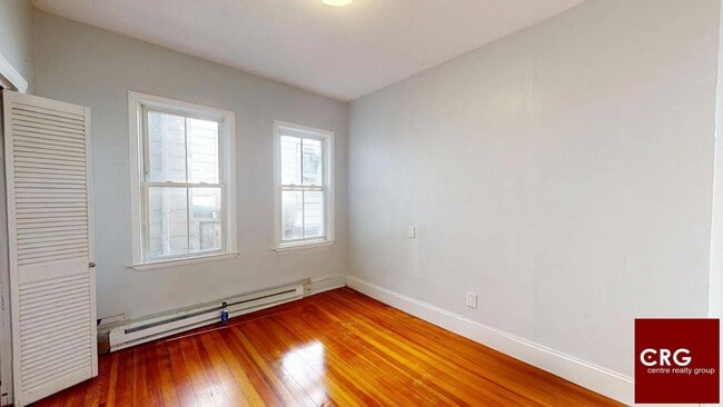 Photo - 19 Chilcott Pl Unit 1