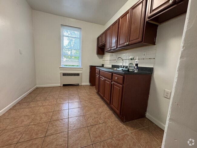 Building Photo - 318 Union St Rental