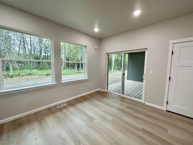 Photo - 630 Wortham Ave Unit 1