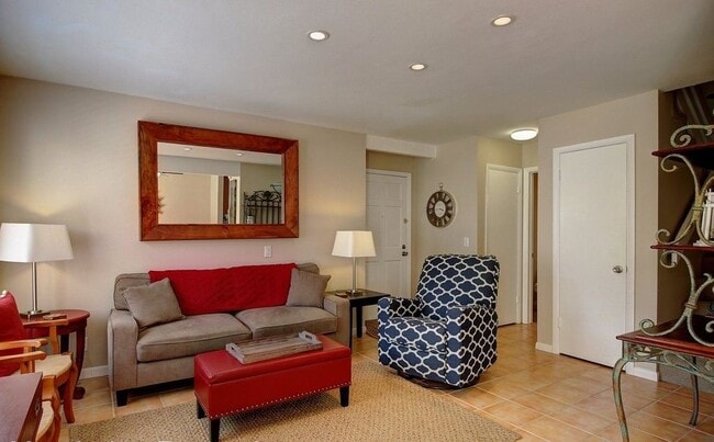 Photo - 4770 Whitesburg Dr