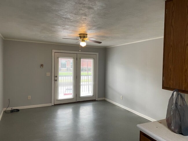 Photo - 404 W Jackson Blvd Unit Apt #21