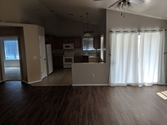 Photo - 6603 E Splendid Ln