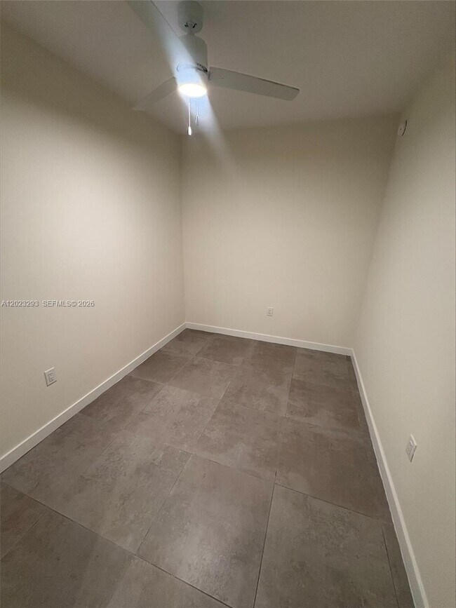 Photo - 16395 Biscayne Blvd Unit 1311