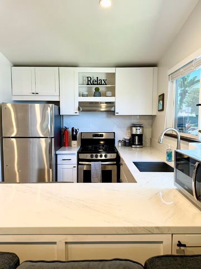 Fully Furnished, Turn Key North Clairemont | Vaulted Ceilings & Private Patio