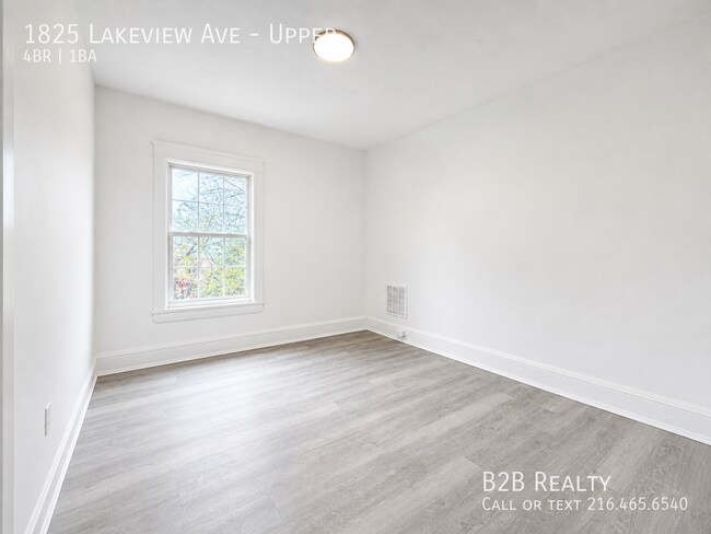 1825 Lakeview Rd Unidad Upper