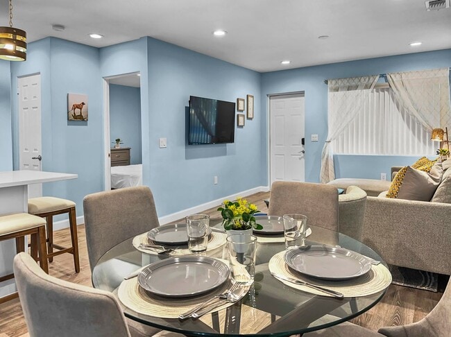 Photo - Blue Haven Unit Cass Street Apartment A
