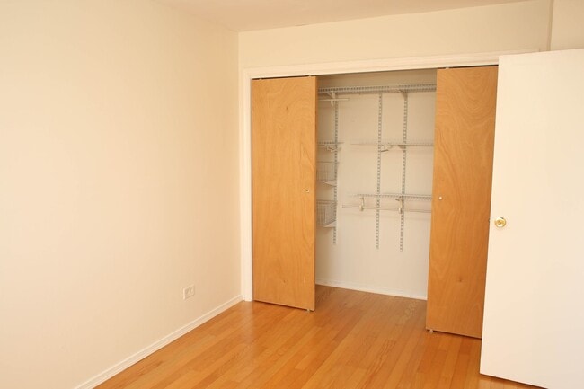 Photo - 1 Bedroom at 1800 JPA Unit #909