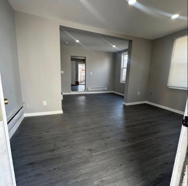 Photo - 10 Cedar Aly