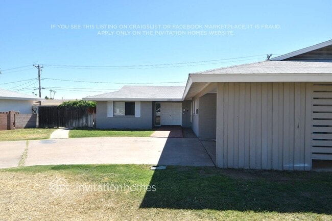 Building Photo - 3401 W Belmont Ave