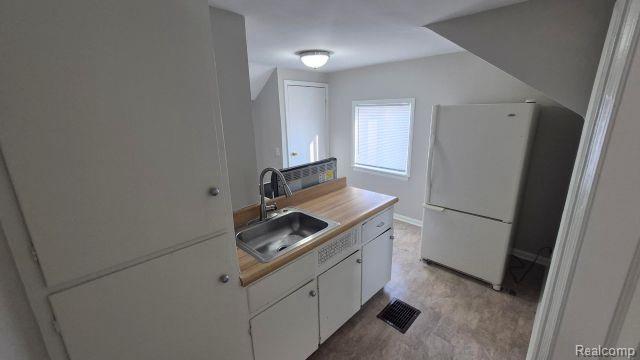 Photo - 1419 Fox St Unit Upper