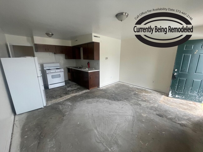 Photo - 710 W Cunningham Dr