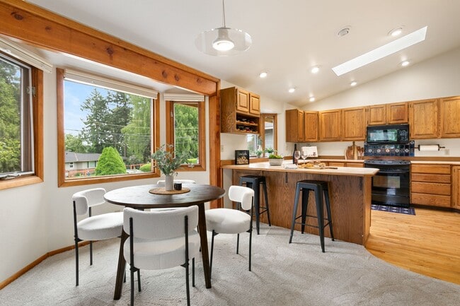 Photo - 12013 TG SMILOWICZ Unit 1