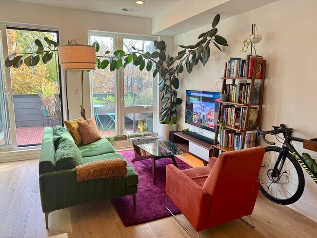 Photo - 3916 14th St NW Unit 3