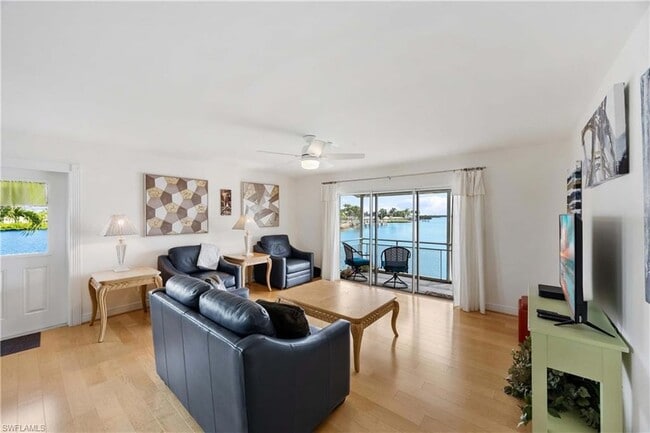 Photo - 330 Kon Tiki Dr