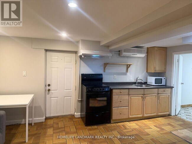 Photo - 4 Sully Crescent