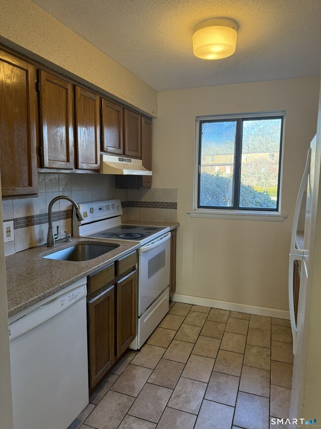 Photo - 11 King Arthur Dr Unit 2H