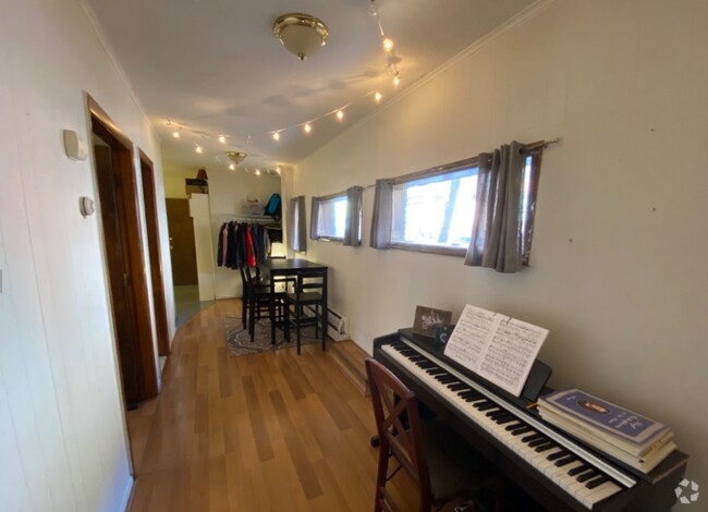 Building Photo - 306 Shawmut Ave Unit 1 Rental