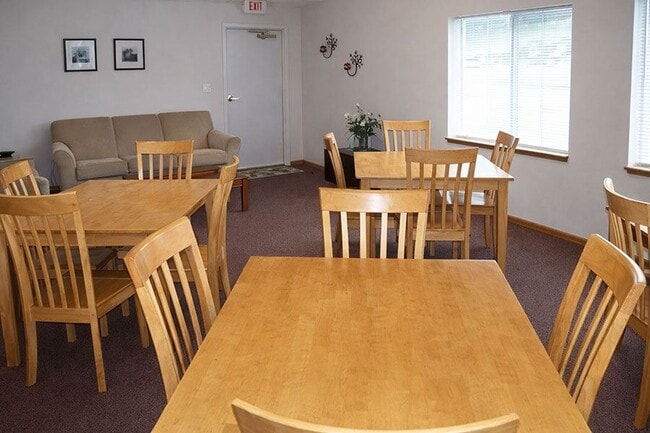 ARBOR GLEN APARTMENTS