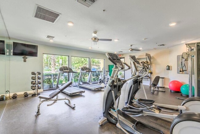 Stone Canyon Apartments