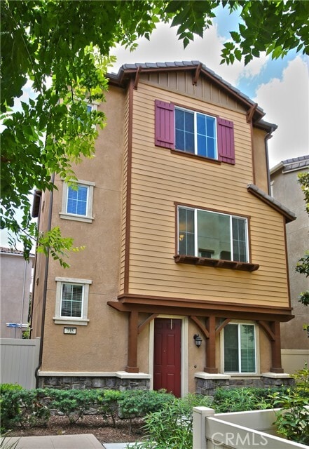 Photo - 735 Banyan Wy