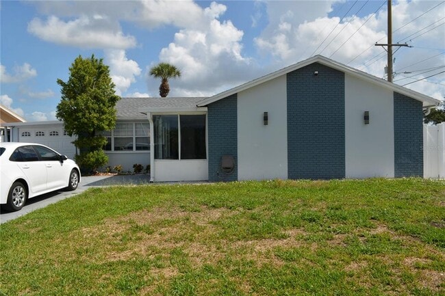 Photo - 8201 Donaldson Dr
