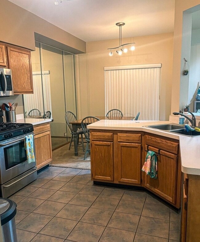 Photo - 1567 Spaulding Rd